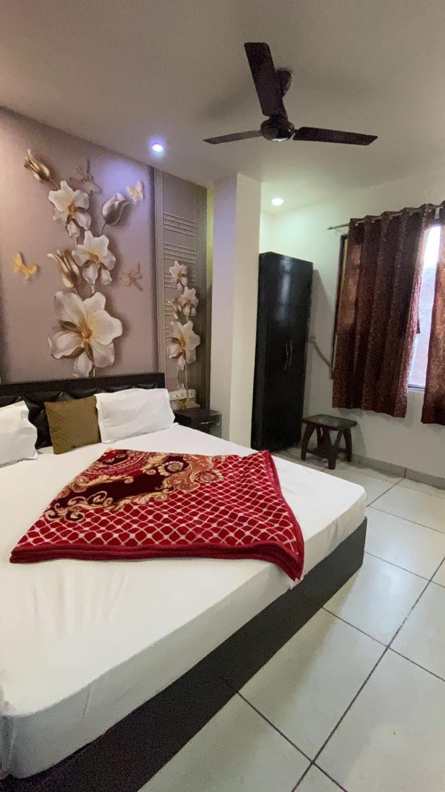 Hotel Sd Regency Amritsar Buitenkant foto