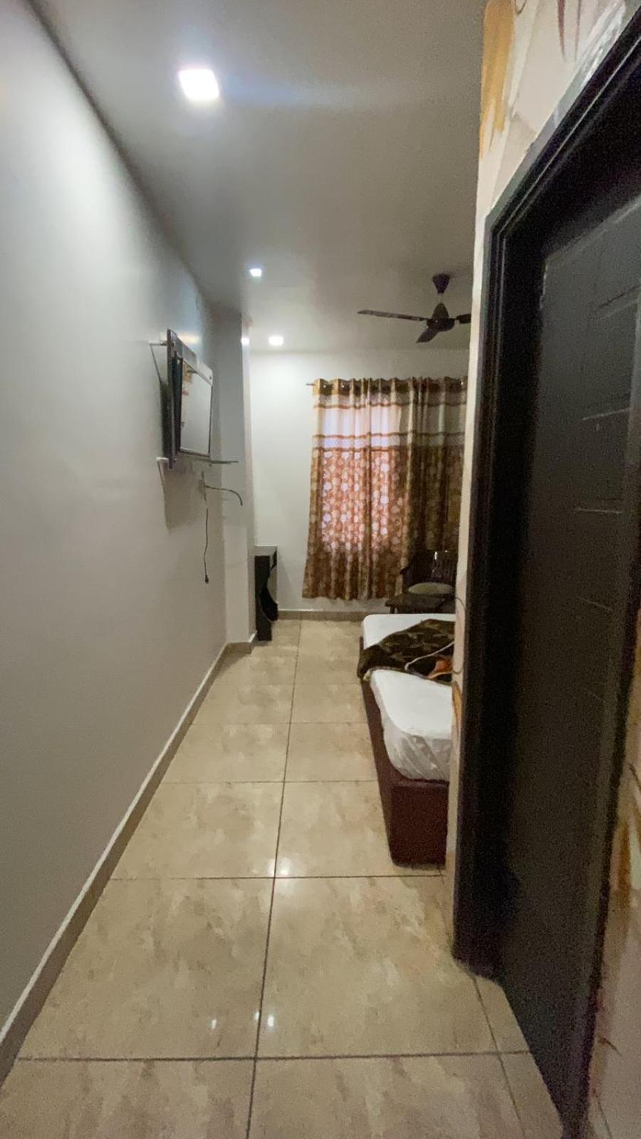 Hotel Sd Regency Amritsar Buitenkant foto